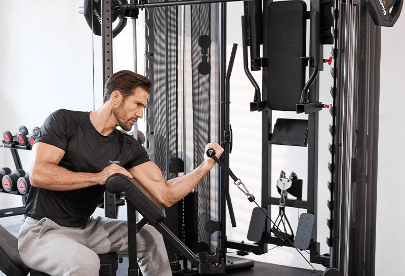 Oberarme trainen - Bizeps en Trizeps